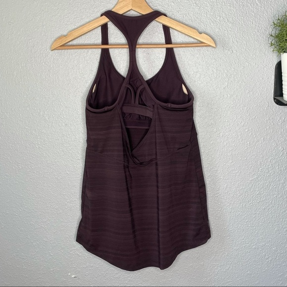 Athleta Tank Built I’m Bra size xs - Picture 4 of 7